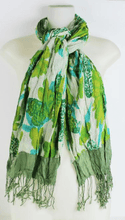 Load image into Gallery viewer, REVERSIBLE SOLID &amp; FLORAL TEXTILE SCARF-
